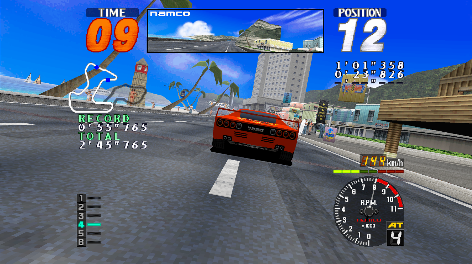 Rave Racer em corrida no arcade Namco System 22