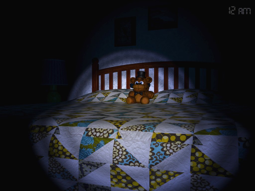Five Nights at Freddy's 4 original com Freddy de pelúcia sobre a cama do quarto