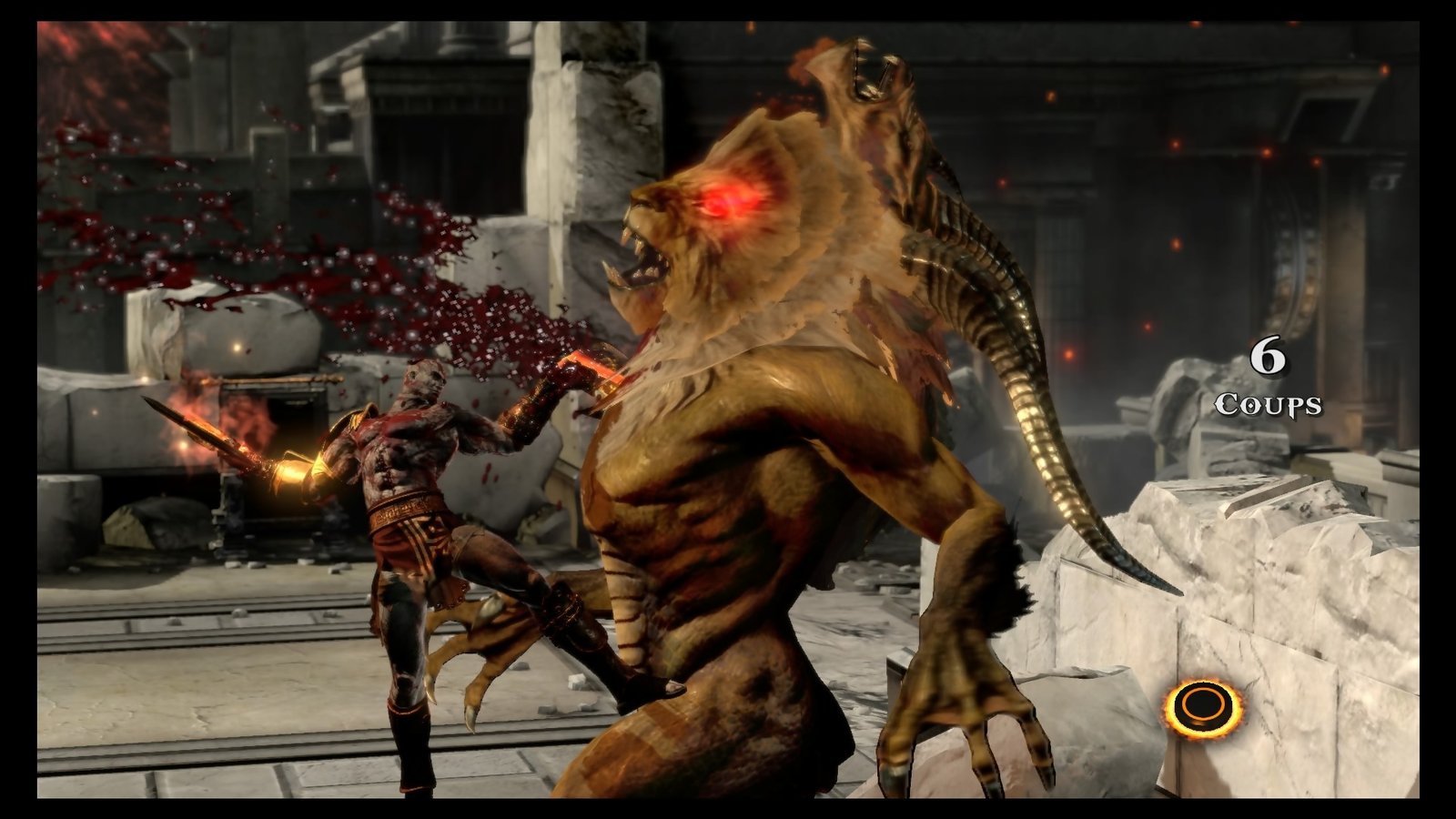 Kratos enfrenta uma criatura em cena da versão PS4 de God of War III Remastered